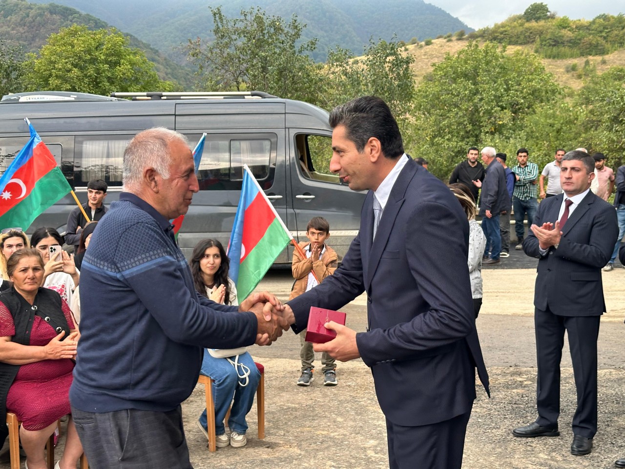Badara kəndinə yola salınan köç ünvana çatıb - FOTOLAR (YENİLƏNİB)